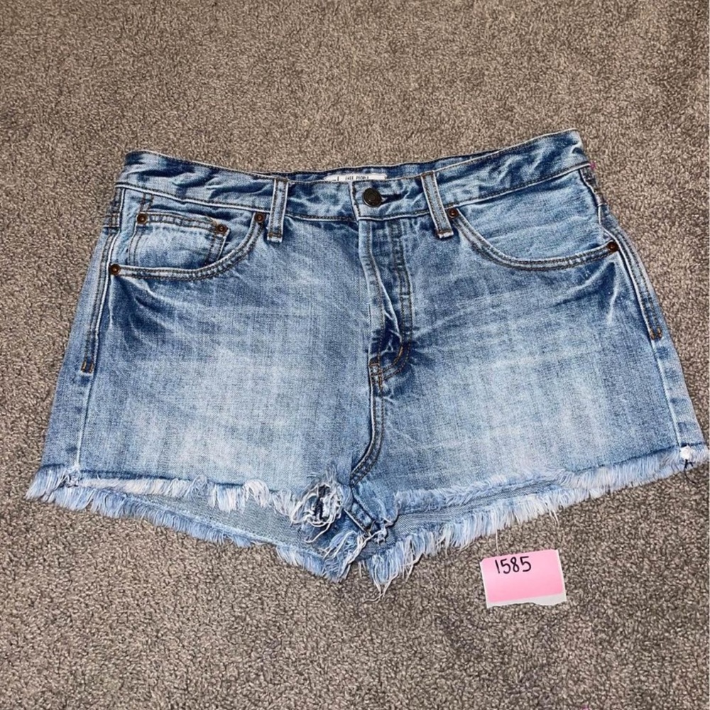 Free People Denim Jean Shorts Size 29